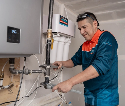 tankless-installatin.webp