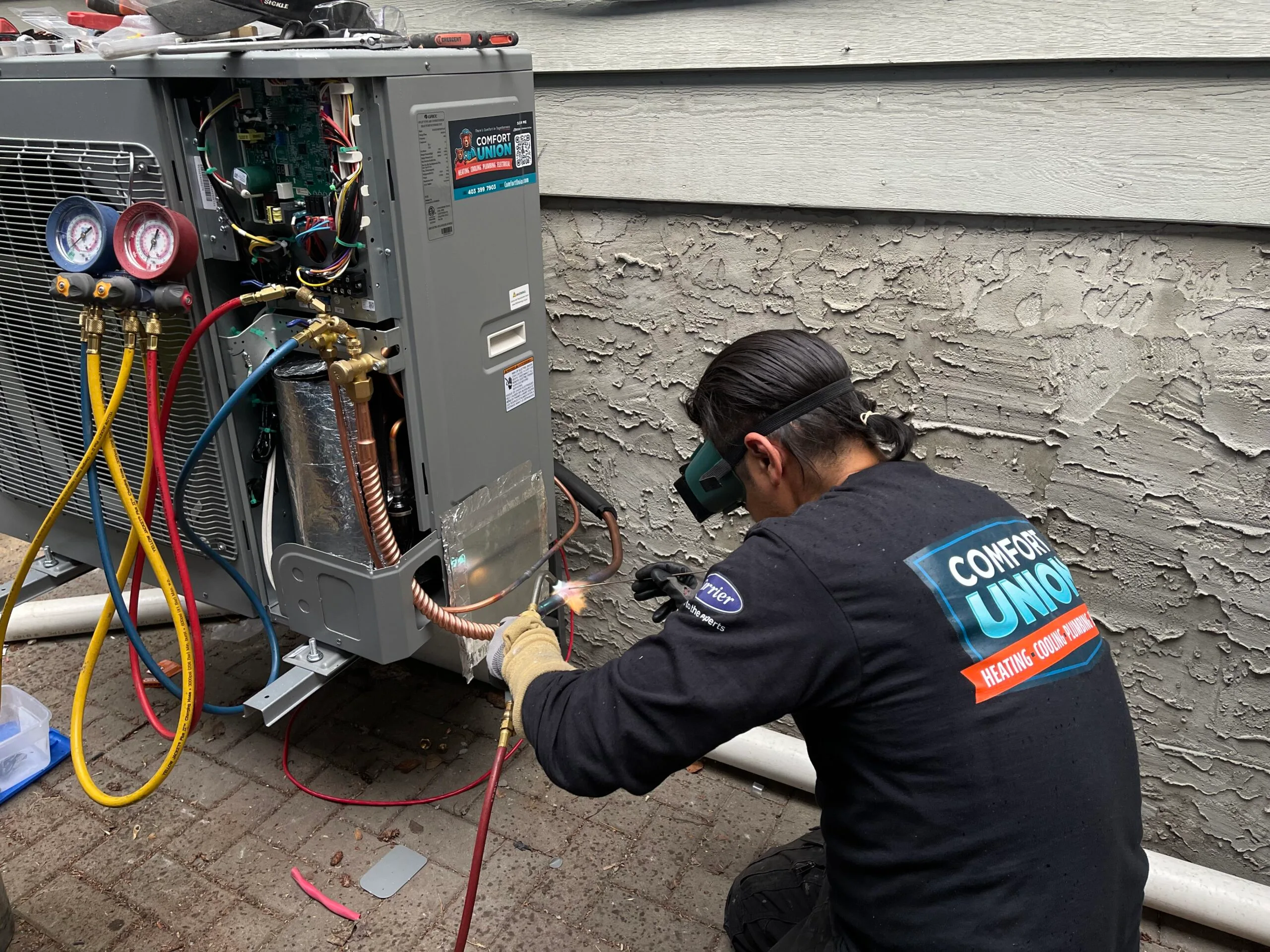 technician installing